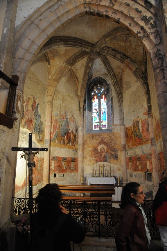 L'abbaye de Marcilhac-sur-Célé:  la chapelle Nord décorée des fresques du 15è siècle