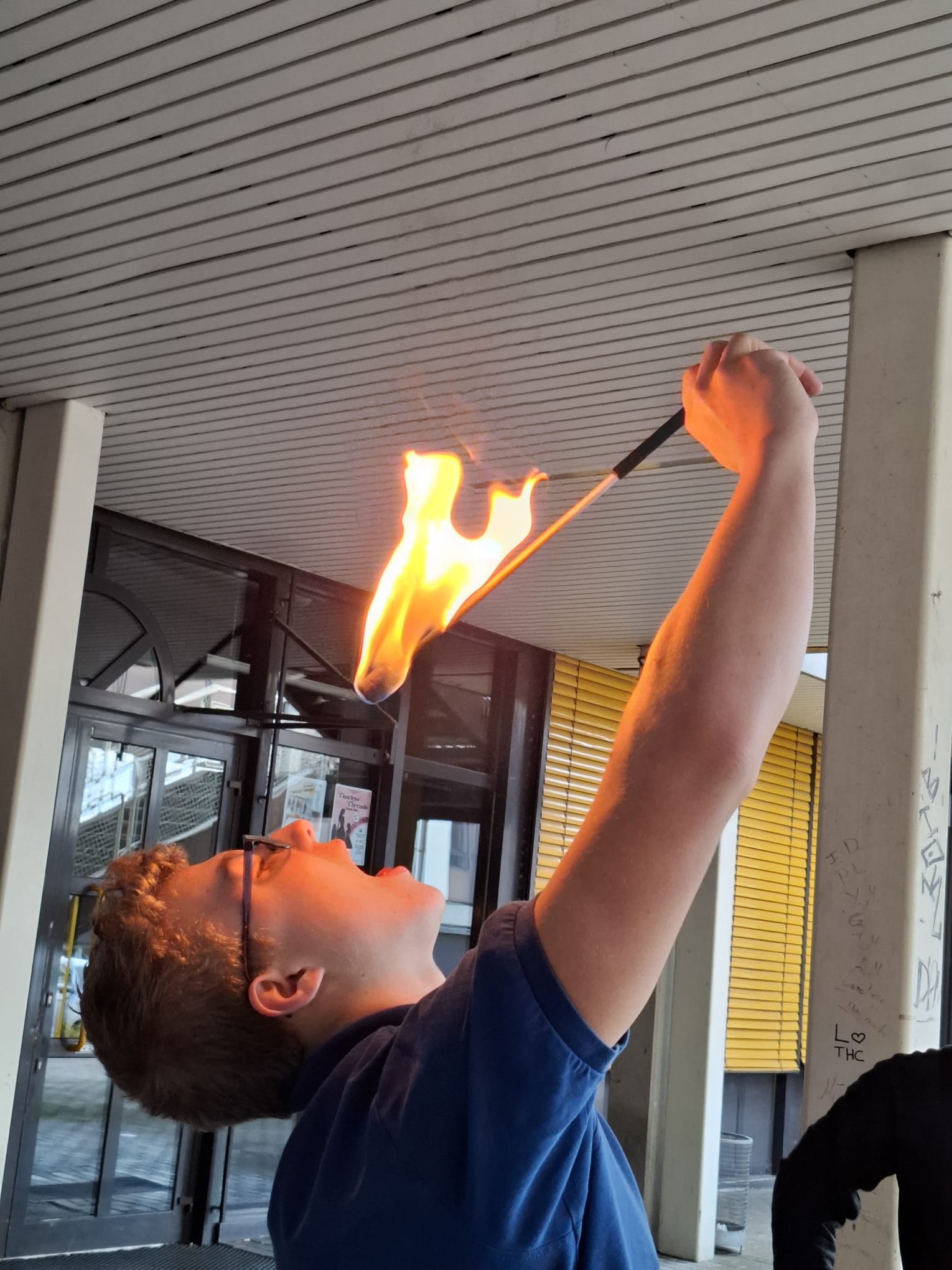 Laurens lernt Feuerschlucken (2026)