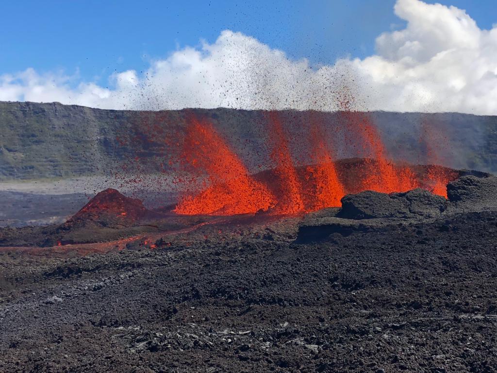 rando volcan réunion tunnels de lave guide randonnée réunion