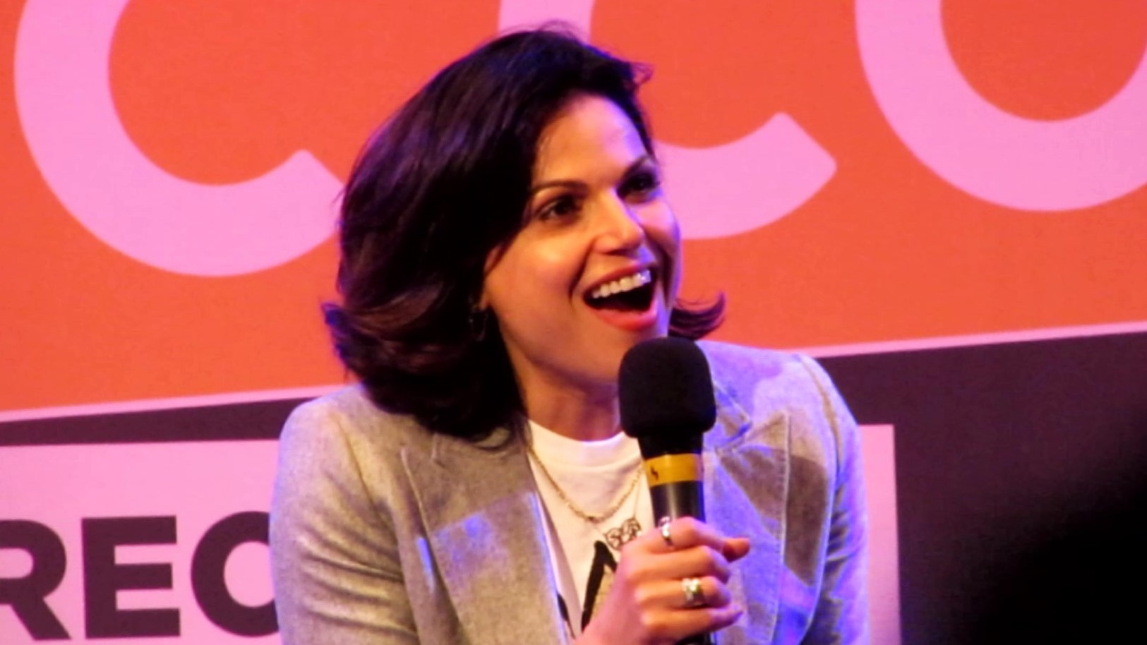 Lana Parrilla - Conmose, image size:1625x914
