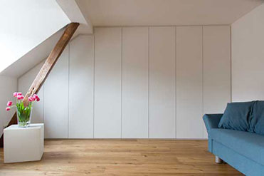 einbauschrank mit schiebetüren - korpus-Schranksysteme