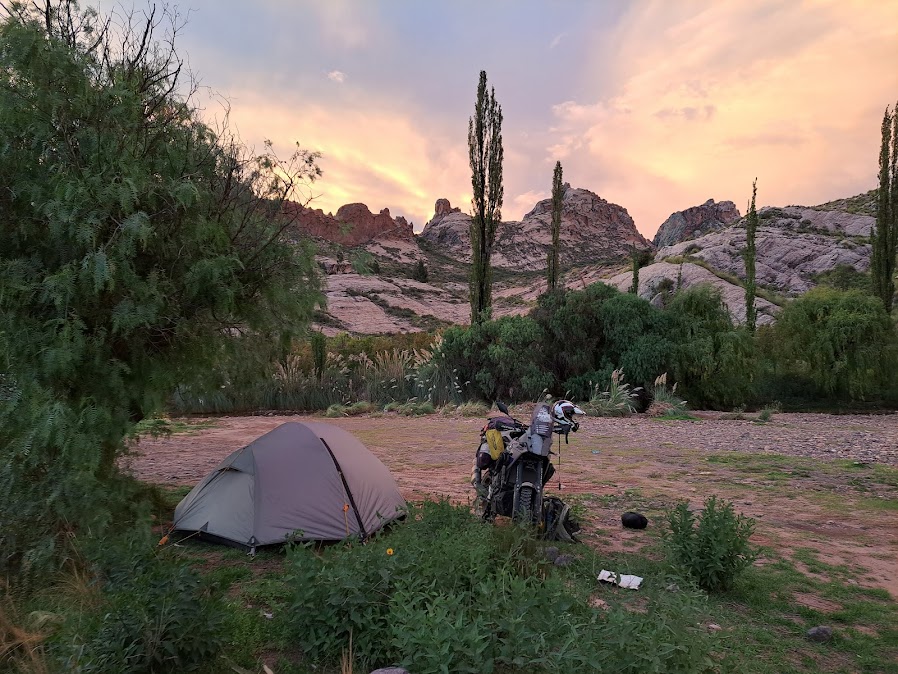motorrad, abenteuer, offroad,Yamaha, Tenere7ßß,Motorradreise, Motorradcamping