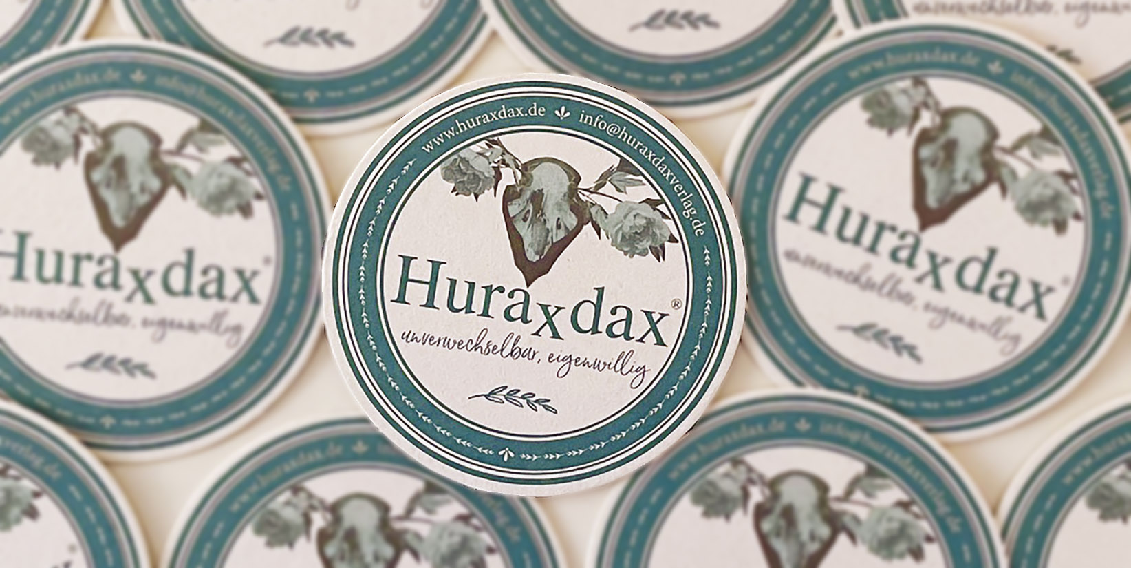 (c) Huraxdax.de
