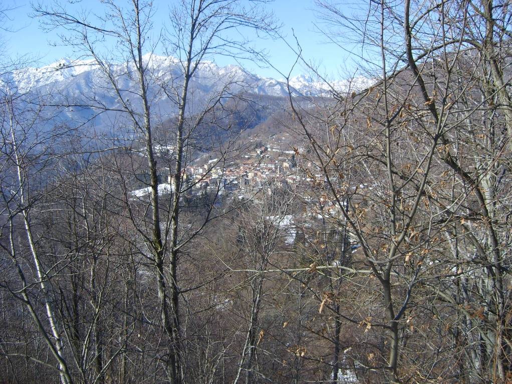 CIVIASCO VISTO DALLA STRADA DELLA COLMA - 20.02.2009