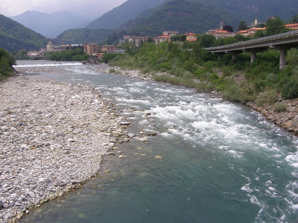 Il Sesia a Varallo - Vista dal ponte di Crevola - 31.05.2009