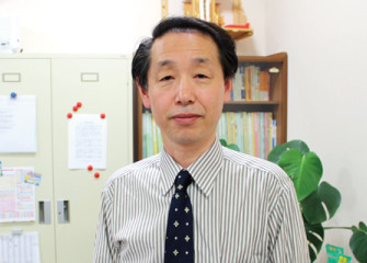 入管ビザ申請手続き専門の国際行政書士、南直人
