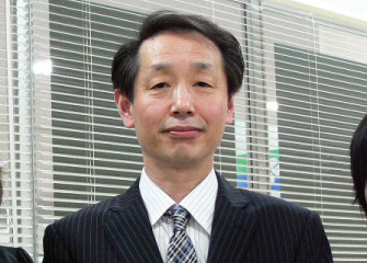入管ビザ申請手続き専門の国際行政書士、南直人