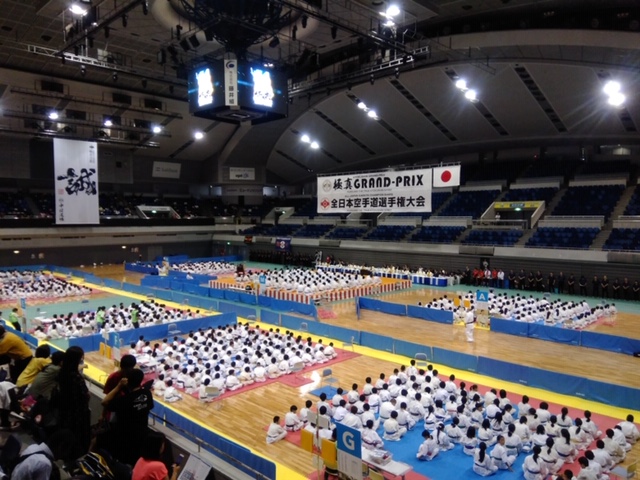 第１回極真会館中村道場全日本 結果 東久留米 小平一橋学園教室 強い自分に出会いませんか