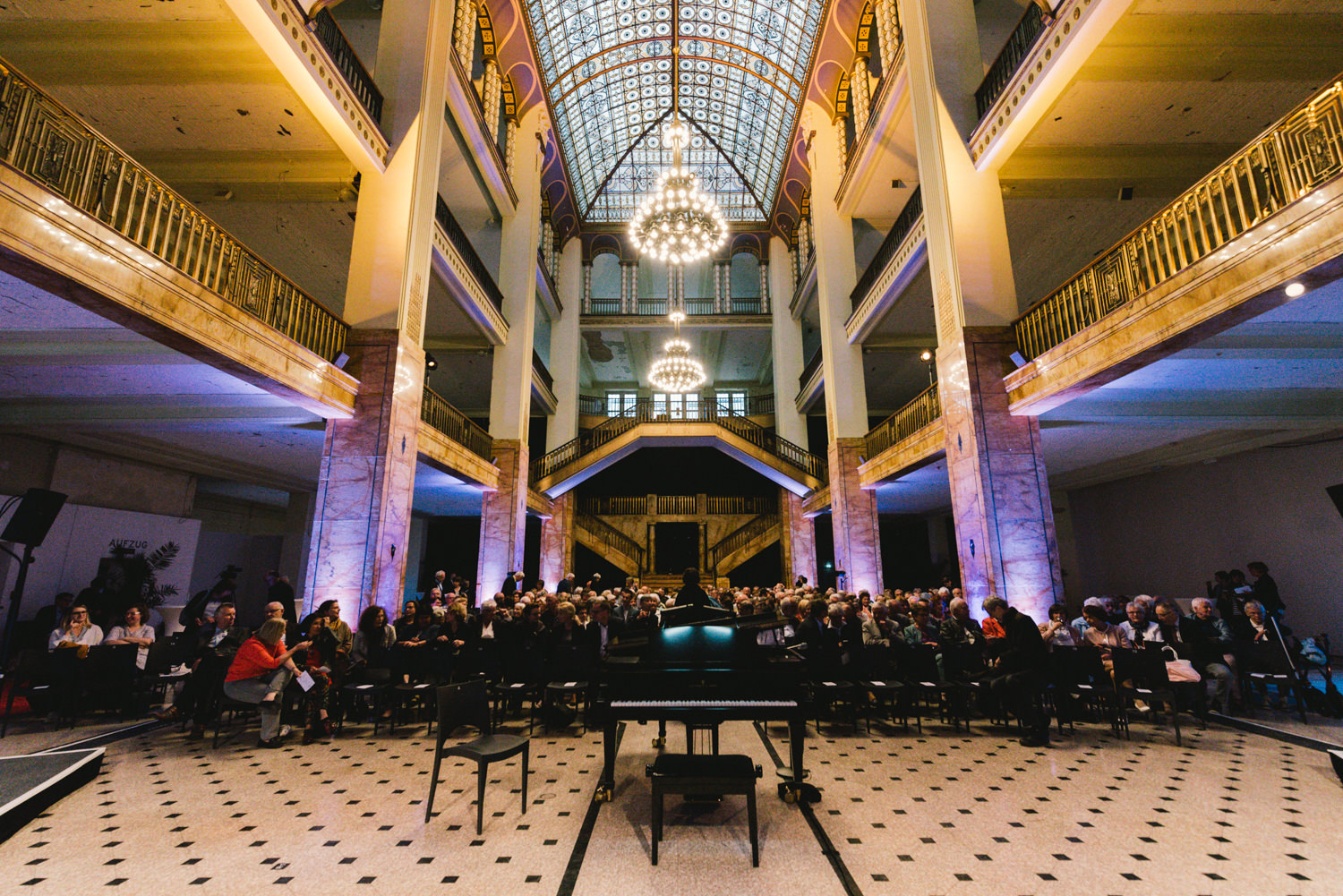 EuropaChorAkademie, Kaufhaus Görlitz 2018 - Foto: https://glaserfotografie.de