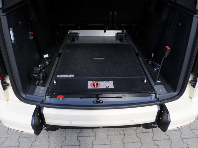 VW Caddy Umbau Rollstuhl