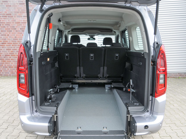 Citroën Berlingo with wheelchair ramp - AMF-Bruns