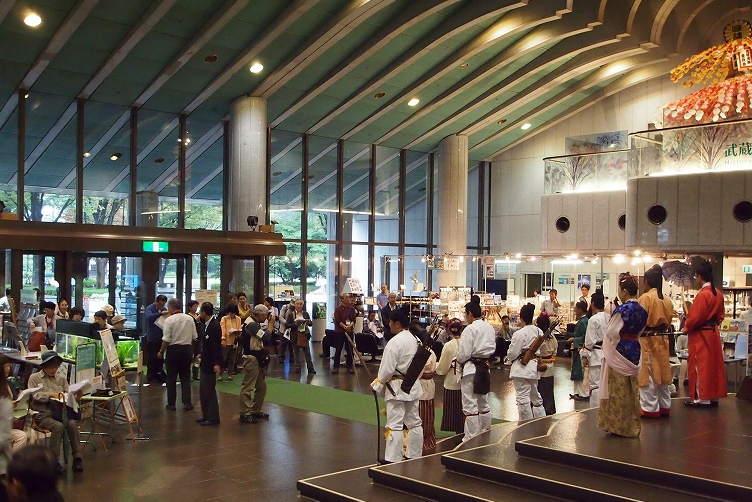 防人ウォーク（府中市「郷土の森博物館」館内にて）