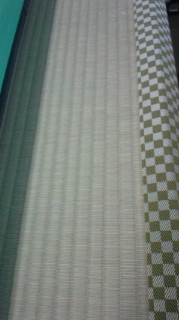 「特上」畳おもて　熊本県産のプレミアム畳おもて　市松模様の畳へりと良く合う
