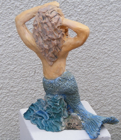 Meerjungfrau, weißer Ton, Acrylpatina 2009