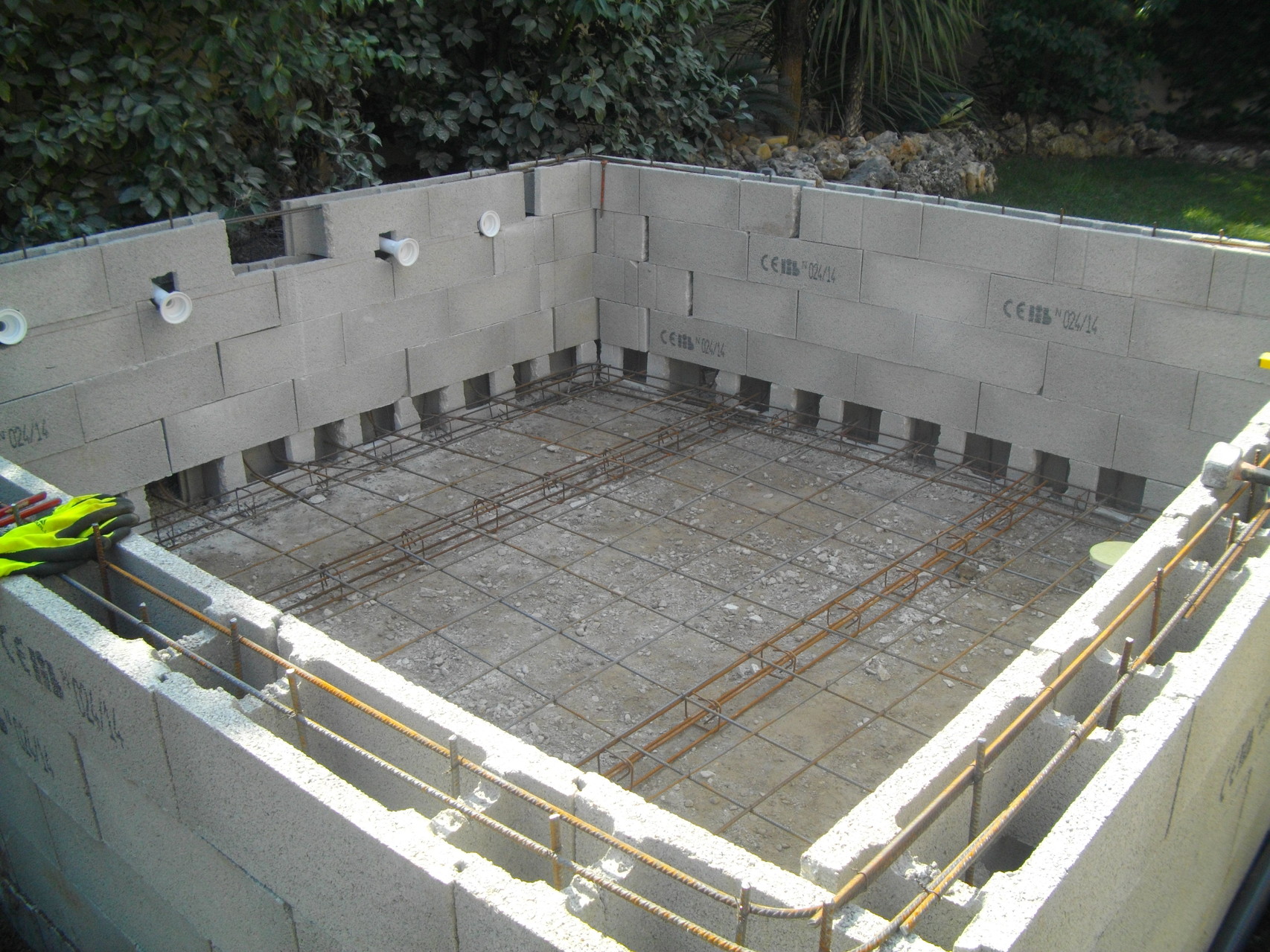 SPA EN BETON/ PISCINE KACHOU