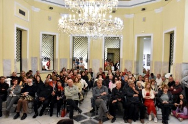 Παρέμβαση του προέδρου του Ελληνοκουβανικού Συνδέσμου Φιλίας και Αλληλεγγύης Νίκου Καρανδρέα