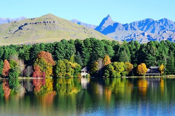 Lake Naverone