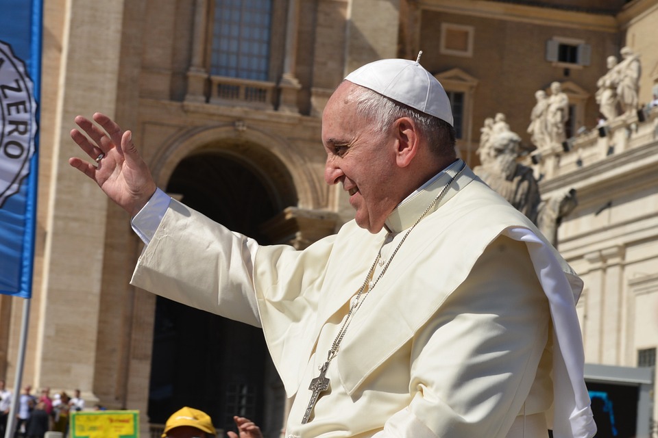 Papst: Kirche soll sich aufs Wesentliche konzentrieren