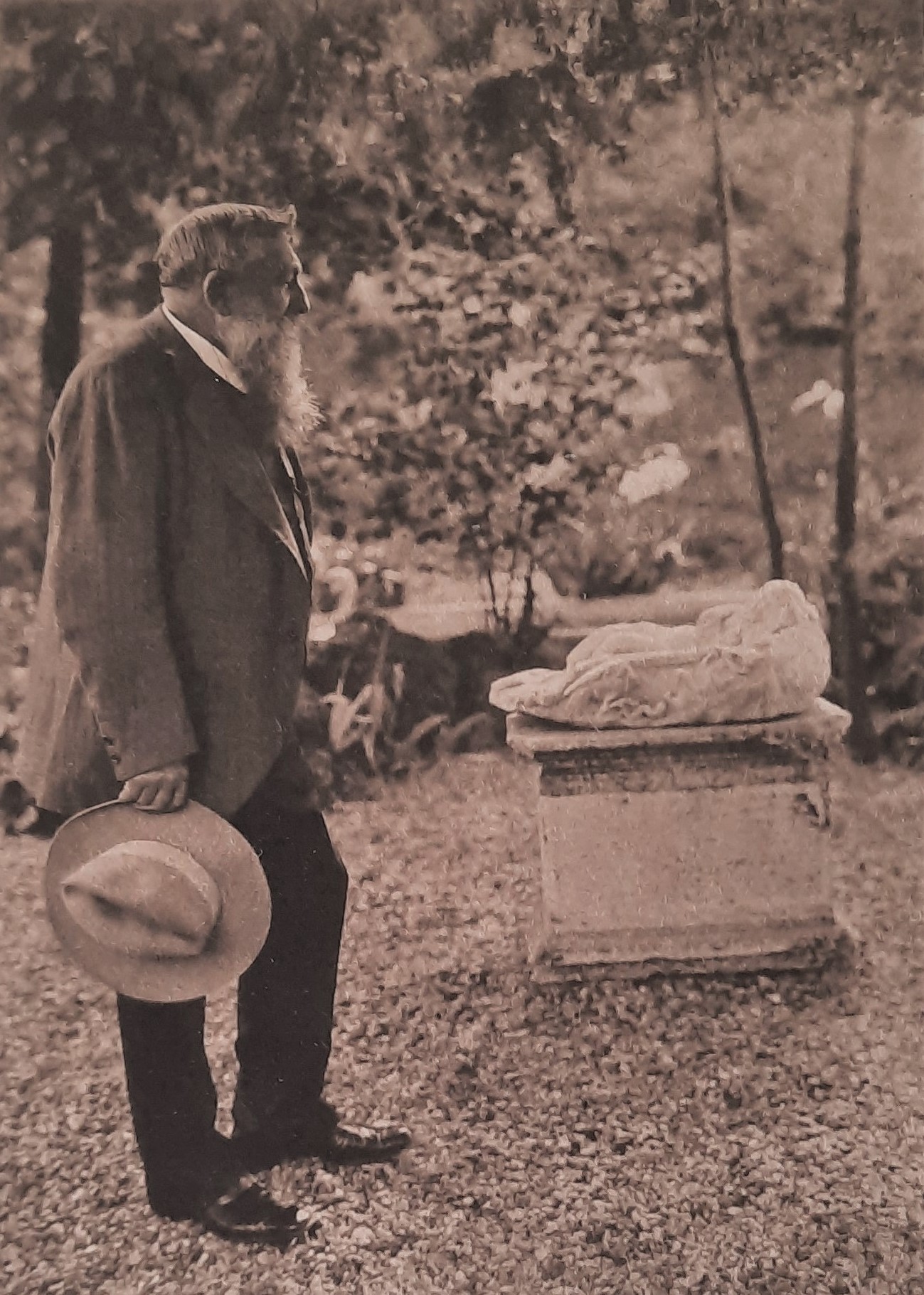 Photographie de Auguste Rodin