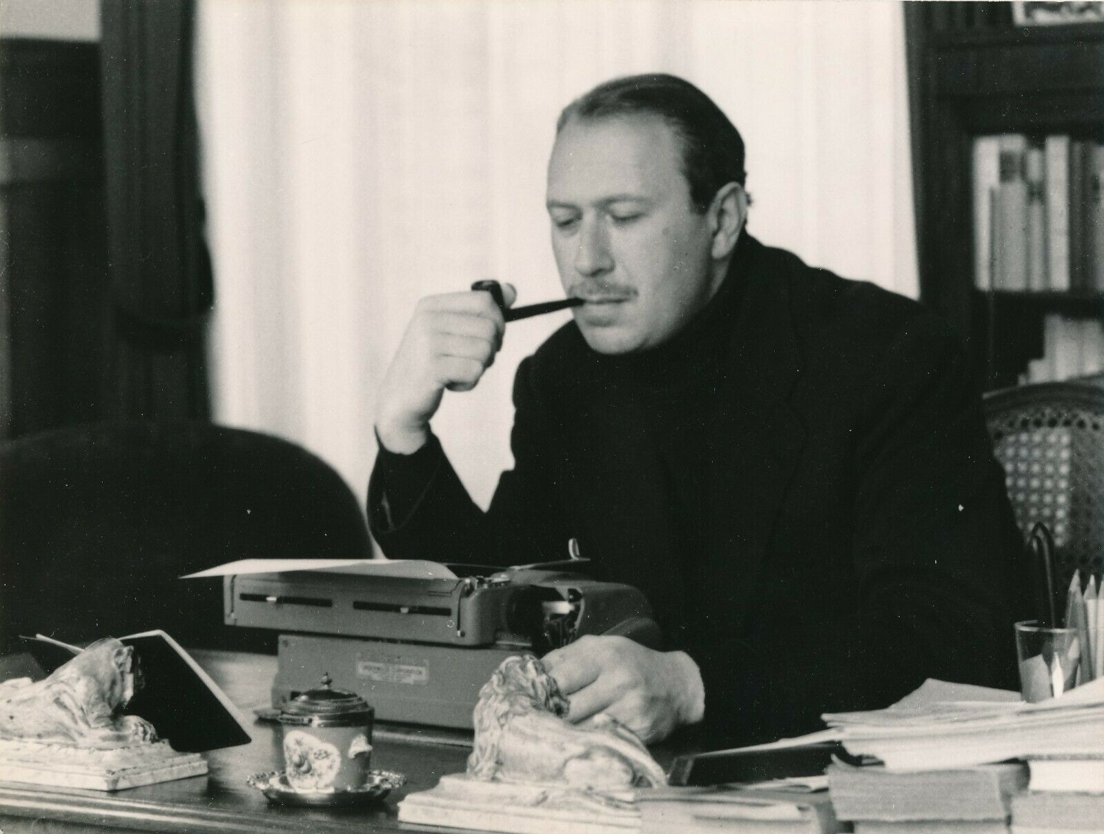 Jean Dutour
