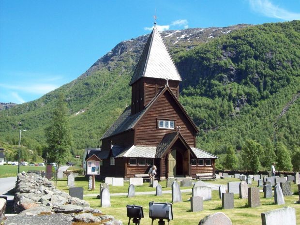 Stabkirche in Røldal