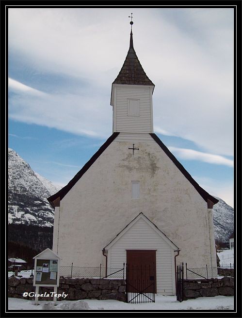 alter Kirche von Eidfjord (Jakobskirche aus dem Jahr 1309)