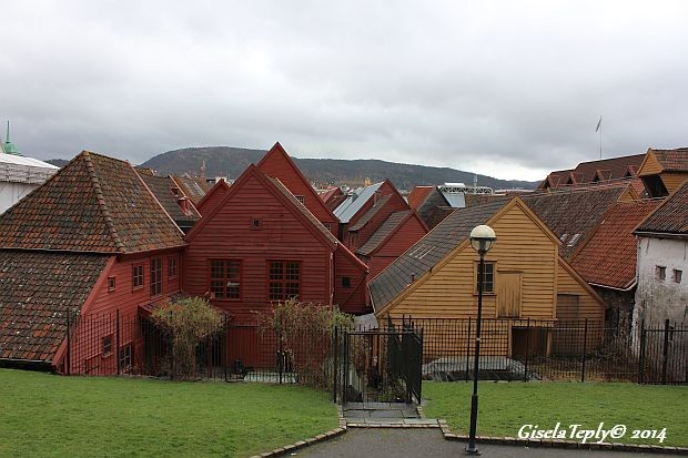 Bryggen im April 2014 mal von hinten gesehen...