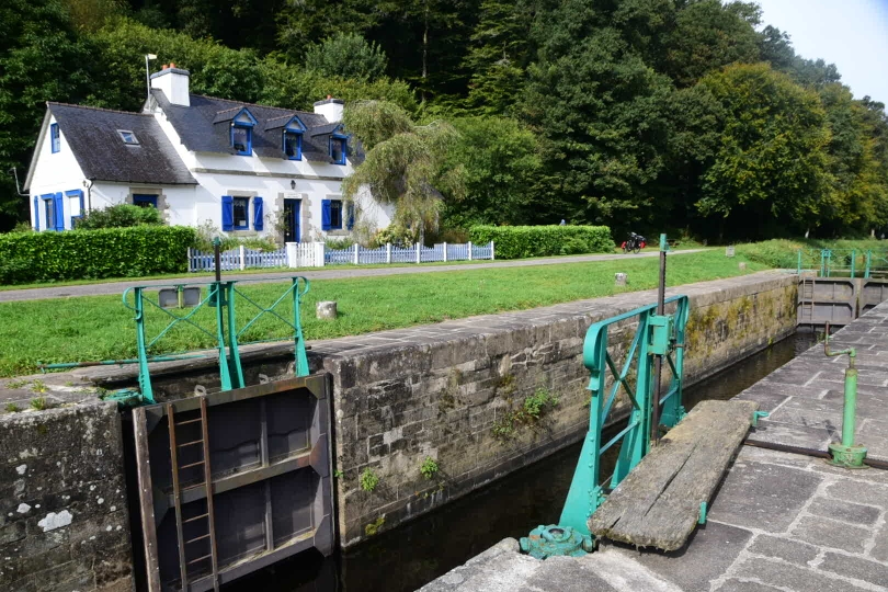 Hunderte Schleusen machten die Schifffahrt auf dem Kanal möglich und unwirtschaftlich teuer 