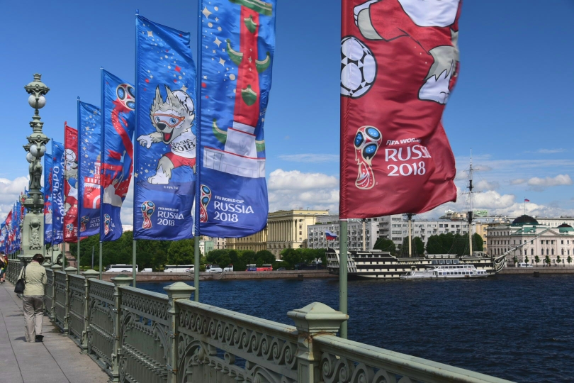 Die ganze Stadt steht zz. auch im Zeichen der Fußball-WM