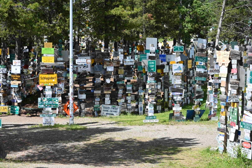 Wenn man in Schlagsdorf seine Ortstafel vermisst, ich hätte da einen Tipp