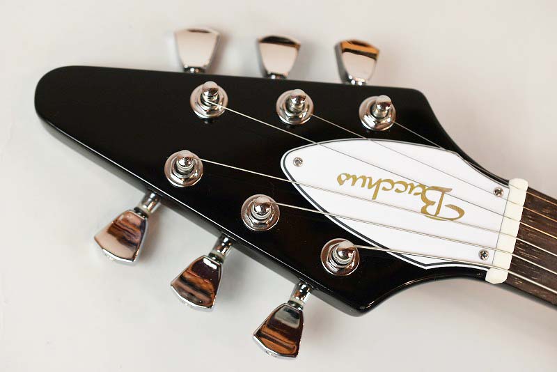 Bacchus ミニサイズギター フライングVタイプ BFV-mini Bacchus の