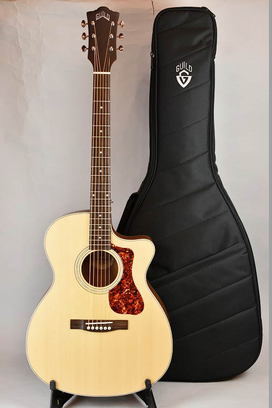 最終価格　GUILD OM-240CE Guild OM-240CE Grand Auditorium Acoustic-Electric Guitar
