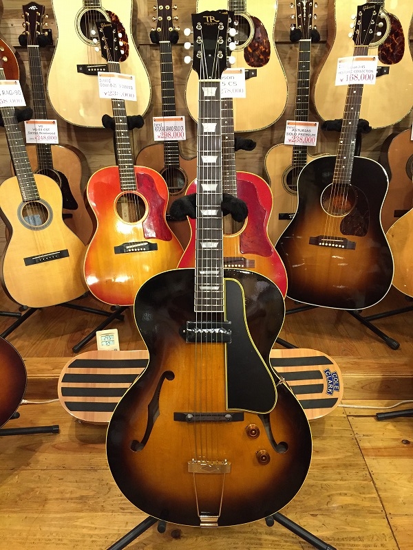 Jazz Guitar Gear Vol.1にT50-17が紹介されました Jazz Guitar Gear Vol.1にT50-17が紹介されました