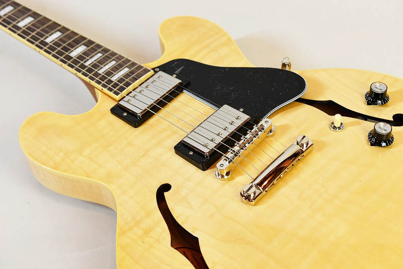 ギター Gibson ES-335 Figured Antique Natural Gibson ES-335 Figured, Antique Natural | Gear4music