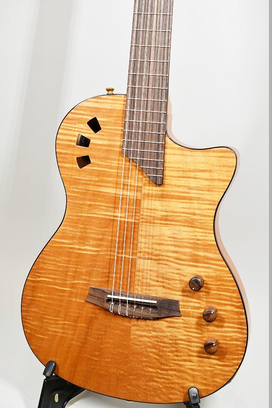 Cordoba （コルドバ）Stage Guitar Amber エレガット Cordoba Stage Guitar -Natural Amber エレガット 【現物画像