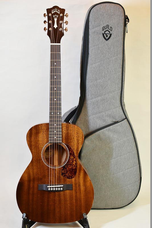 オールマホガニーモデルのご紹介♪【URANO GUITARS＆DCT&GUILD