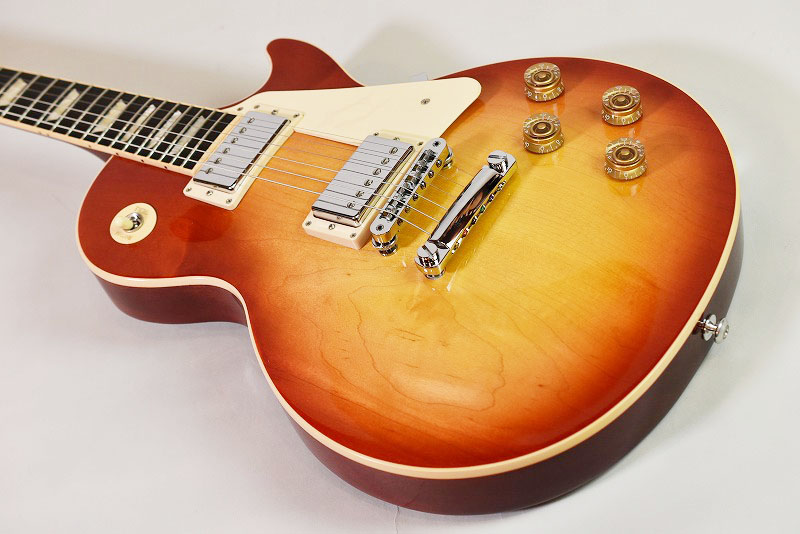 ギブソン　レスポール　トラディショナル　2016年製 ハードケース付き Amazon | ギブソン Gibson USA Les Paul Traditional 2016 T