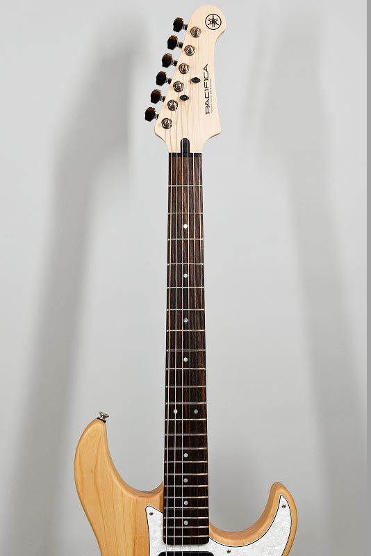 YAMAHA PACIFICA612VⅡX YNS 0e8fc0478de9721481bdfd790a6781