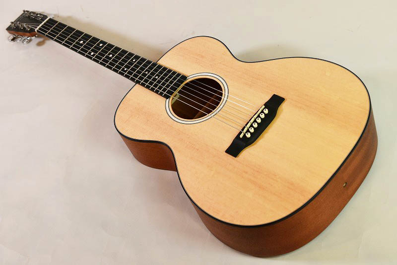 Martin 000JR-10 - guitarshoptantan （ギターショップタンタン）