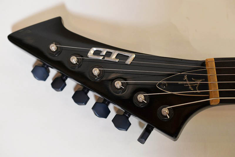 LTD SNAKEBYTE  White ストラップ付き 美品 ESP LTD Snakebyte James Hetfield Signature 2022 White WITH