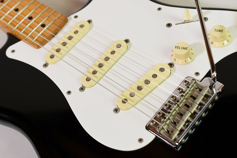 HOLD Fender Japan STD-57 - guitarshoptantan (ギターショップ HOLD Fender Japan STD-57 - guitarshoptantan (ギターショップ