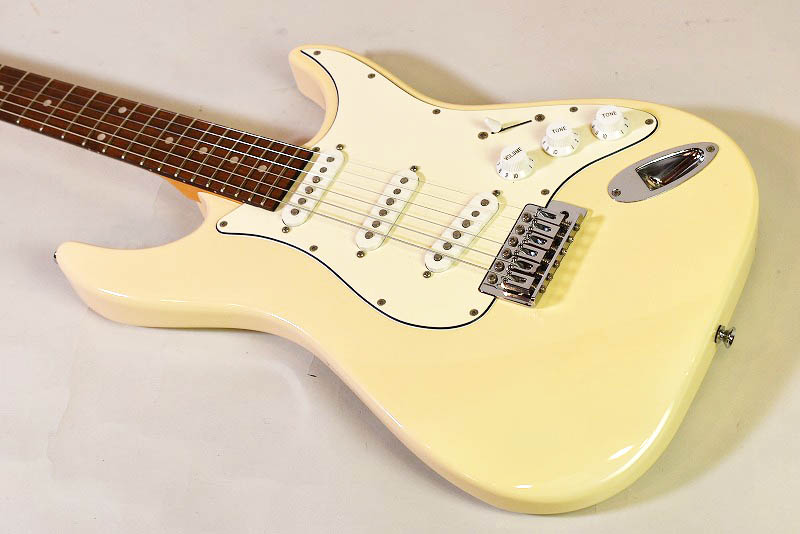 グレコWIS-3S ストラトタイプ 美品 Greco WIS-3S（新品）【楽器検索デジマート】