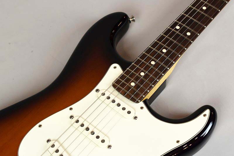 Fender American Special Stratocaster - guitarshoptantan
