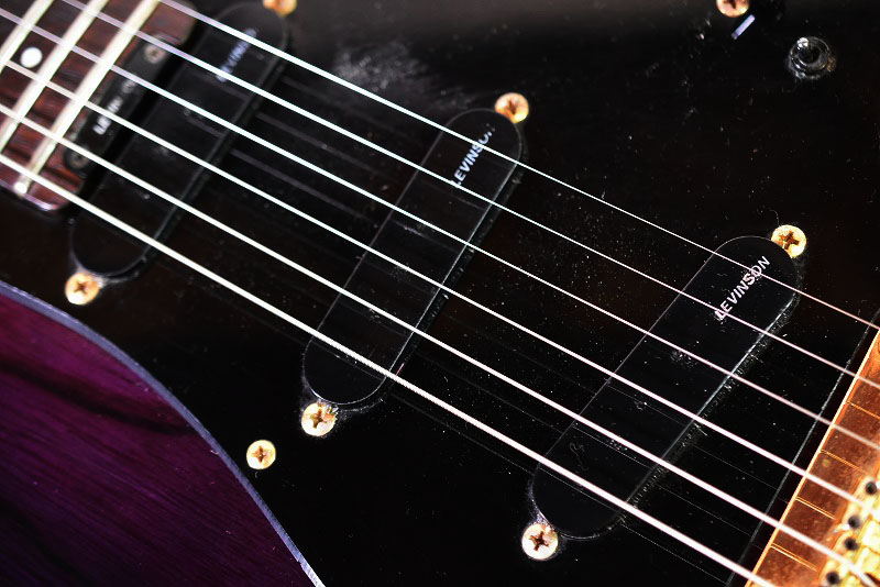 HOLD/Blade R-2 - guitarshoptantan （ギターショップタンタン）