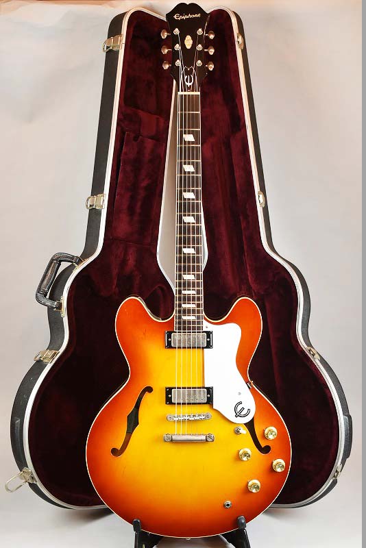 エピフォン　リヴィエラ Amazon | エピフォン Epiphone Riviera Sparkling Burgundy