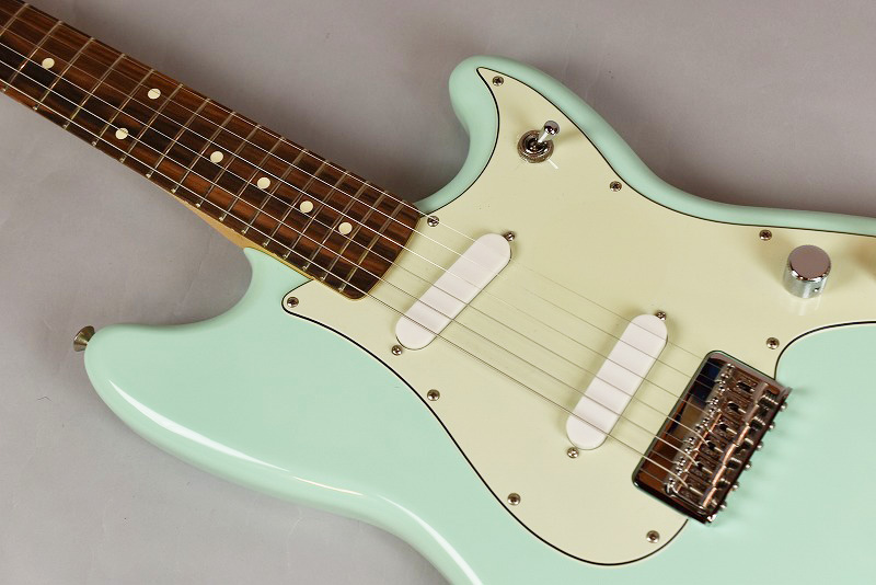 Fender Duo Sonic エレキギター サーフグリーン Fender / Offset Series Duo-Sonic Pau Ferro Fingerboard Surf