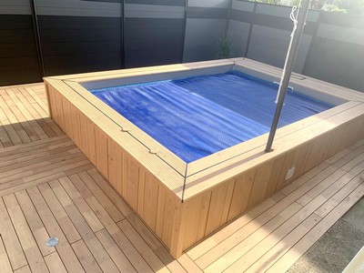 SPA Douglas sur terrasse Robinier