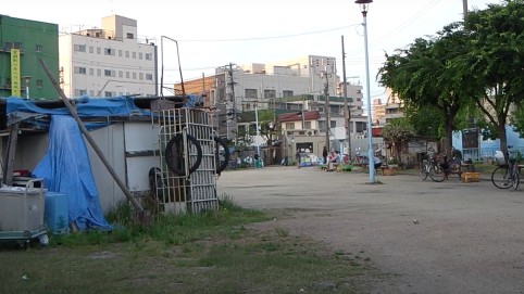 【釜ヶ崎②】あいりん地区に住む労働者の1日を紹介