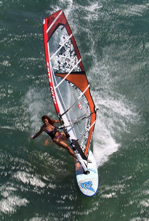 Kanaha, Hawai'i, para catalogo Gun Sails 2012, Jerome Houyvet