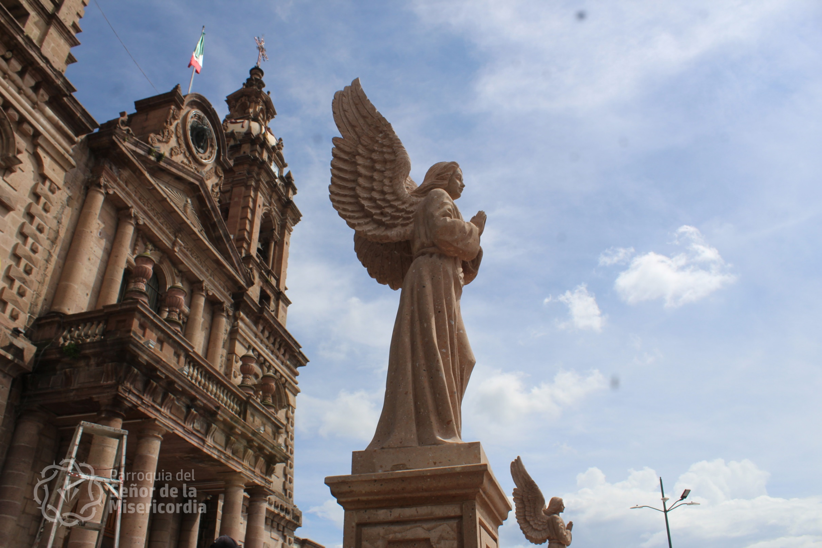 Colocados los 4 ángeles en el